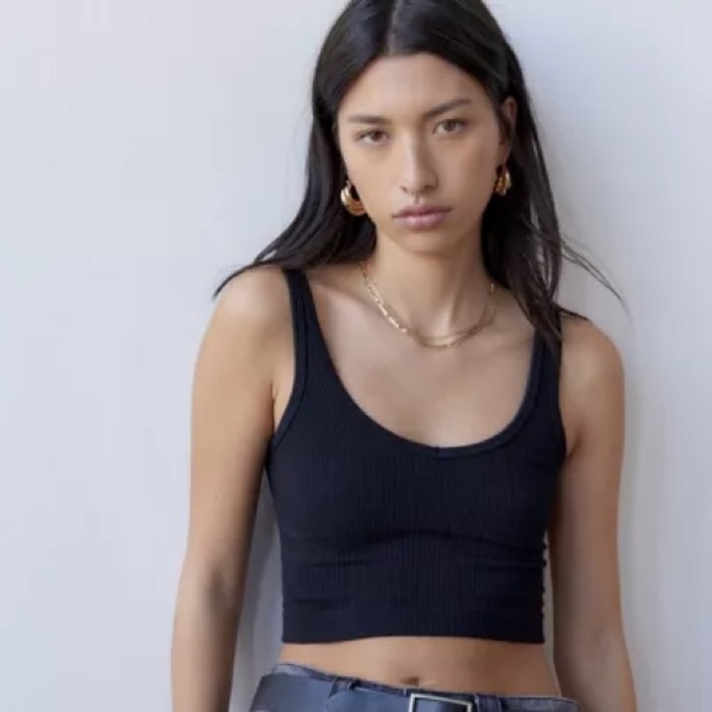 Out From Under Drew Seamless Ribbed Cropped Tank Top